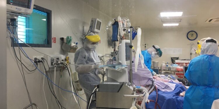 TP.HCM: Đã có 11 bệnh viện điều trị COVID-19, tổng số 5.000 giường