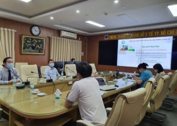 Tập huấn tiêm chủng an toàn cho hơn 3000 cán bộ y tế TP.Hồ Chí Minh