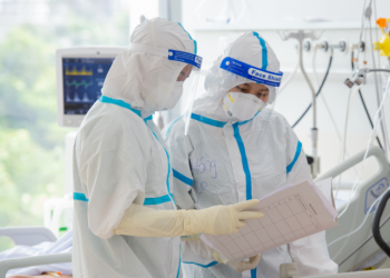 TP.HCM điều chỉnh chế độ cho lao động ngành Y tế chống dịch