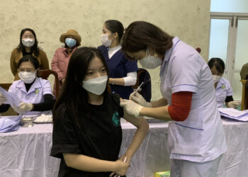 Hơn 7.500 người từ 15-17 tuổi tại Quảng Bình sẽ được tiêm vaccine phòng COVID-19