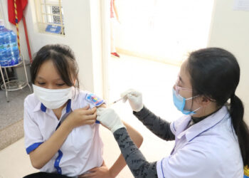 Quảng Ninh tiêm mũi 2 vaccine phòng COVID-19 cho trẻ, sẽ hoàn thành trong tuần tới