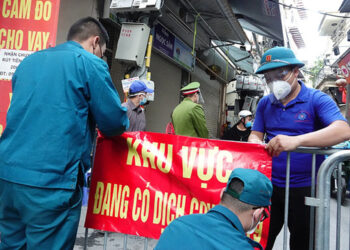 Mới: Hà Nội công bố 2 phường nguy cơ cao vì có nhiều ca cộng đồng
