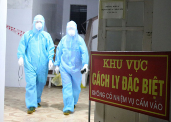 Trưa 17/9: Cả nước đã tiêm trên 33 triệu liều vaccine COVID-19; TP.HCM triển khai hỗ trợ tuyến đầu chống dịch