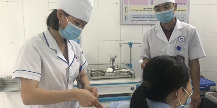 Cần biết: Bộ Y tế phân bổ vắc xin COVID-19 đợt 2