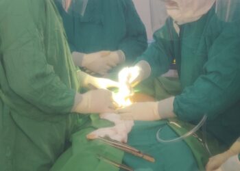 TTYT huyện lần đầu tiên phẫu thuật kịp thời cứu bệnh nhân COVID-19 chửa ngoài tử cung, có nhóm máu hiếm