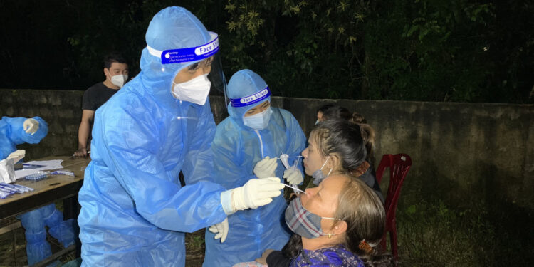 Quảng Bình ghi nhận thêm 26 ca mới, tăng tốc độ tiêm chủng vaccine phòng COVID-19