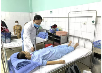Thanh Hóa: Tất cả bệnh nhân tai biến sau tiêm vaccine phòng COVID-19 xuất viện