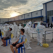 Chi viện thêm nhiều lực lượng đến Khu điều trị Thới Hòa để xét nghiệm sàng lọc nhanh